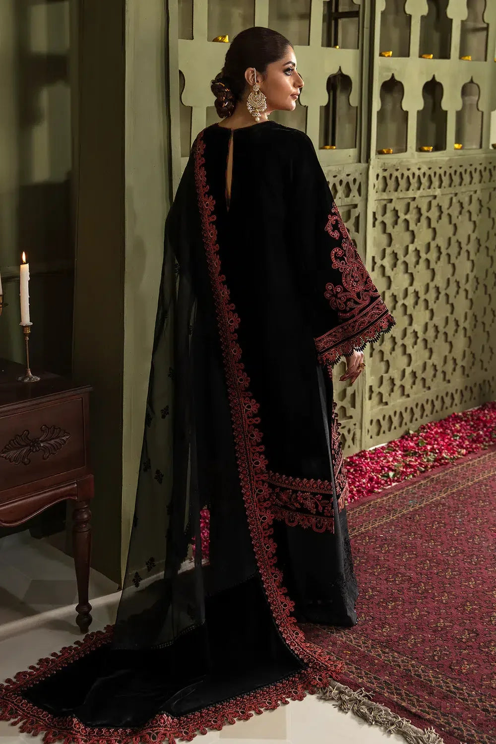 Baroque | Jahanara Luxury Velvet 23 | UF-468 - Aqsa Fabrics