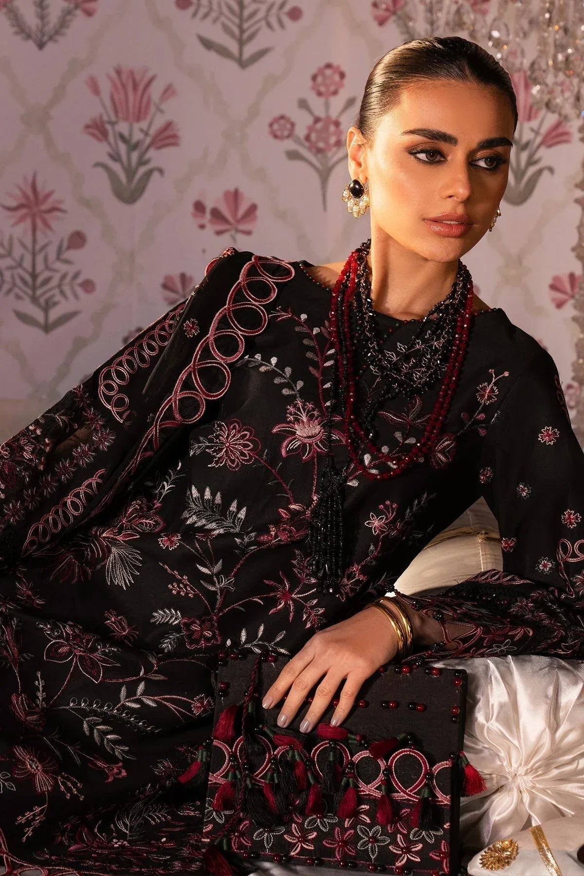 Alizeh | Rawayat Luxury Lawn 24 | Gulshan - Aqsa Fabrics