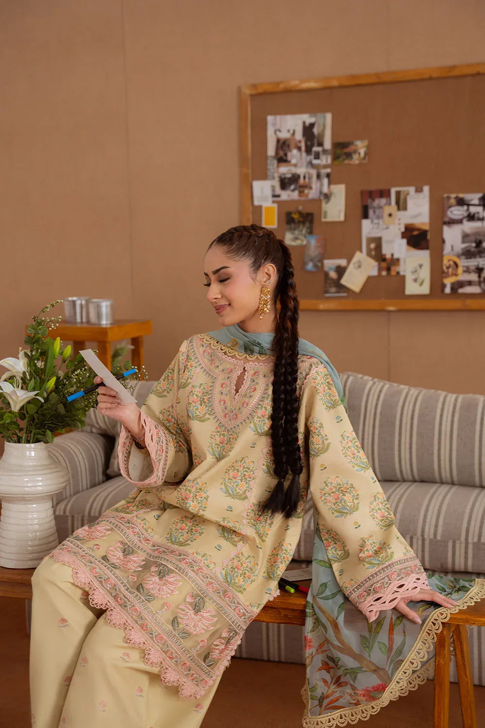 Saira Rizwan | Laanem Summer Lawn 25 | NERIDA-A-SRL25-02 - Aqsa Fabrics