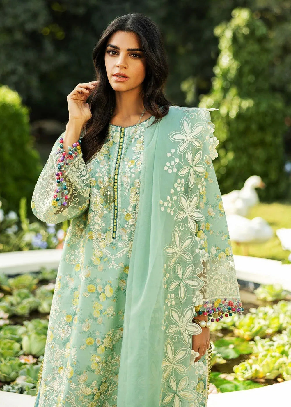 Sadaf Fawad Khan | Siraa Lawn 25 | BLOOM - B - Aqsa Fabrics