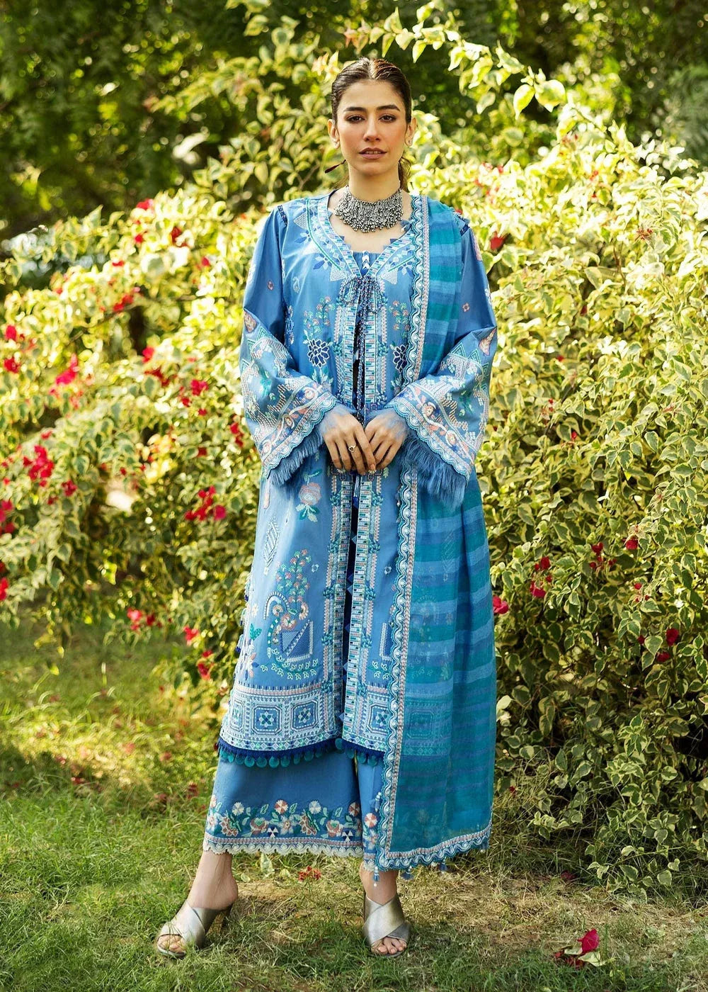 Sadaf Fawad Khan | Siraa Lawn 25 | WISTERIA - A - Aqsa Fabrics