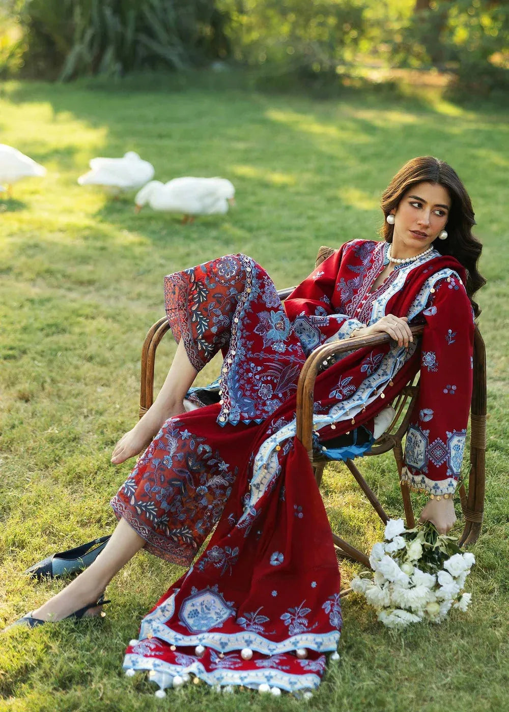 Sadaf Fawad Khan | Siraa Lawn 25 | KOI - A - Aqsa Fabrics