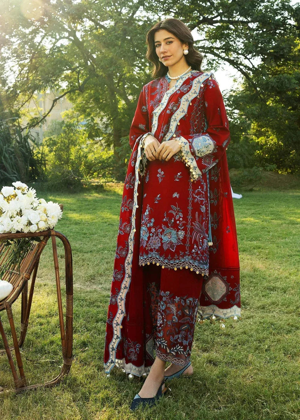 Sadaf Fawad Khan | Siraa Lawn 25 | KOI - A - Aqsa Fabrics