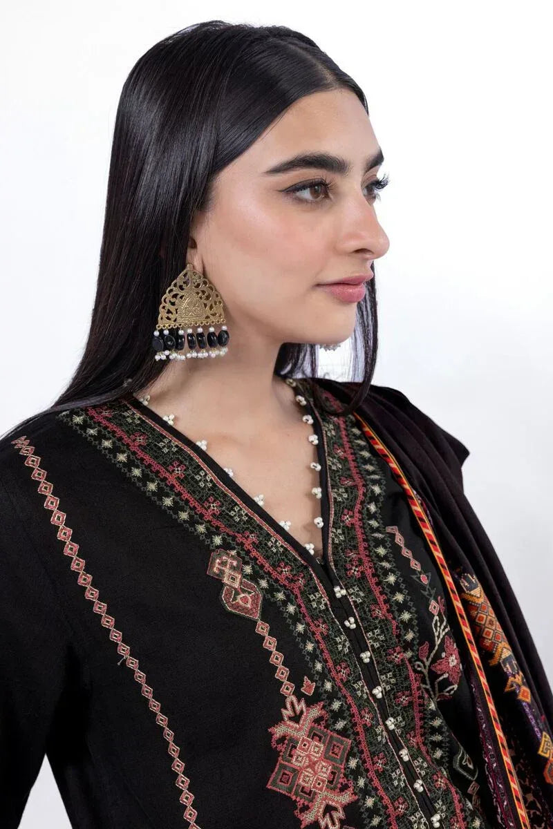 Khaadi | My Winter Mood | DCH01 - Aqsa Fabrics