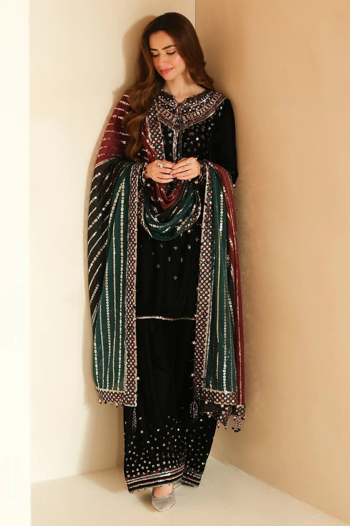 Jazmin | Velvet Edit 24 | Velvet Formal VF-2037 - Aqsa Fabrics