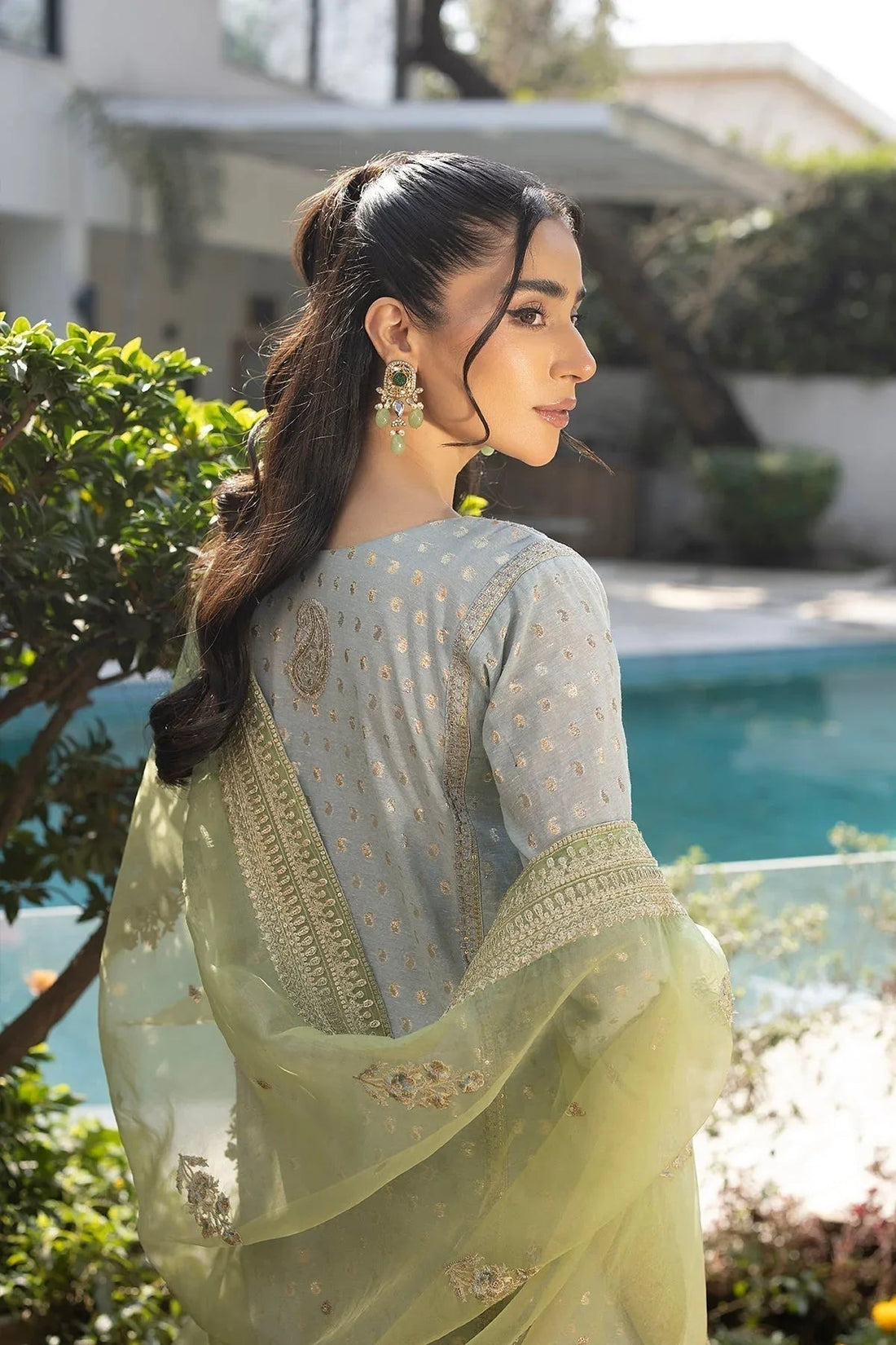 Erum Khan | Shahzeen Eid Collection | DOVE - Aqsa Fabrics