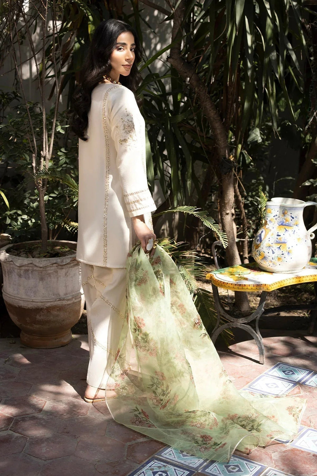 Erum Khan | Shahzeen Eid Collection | SWAN - Aqsa Fabrics