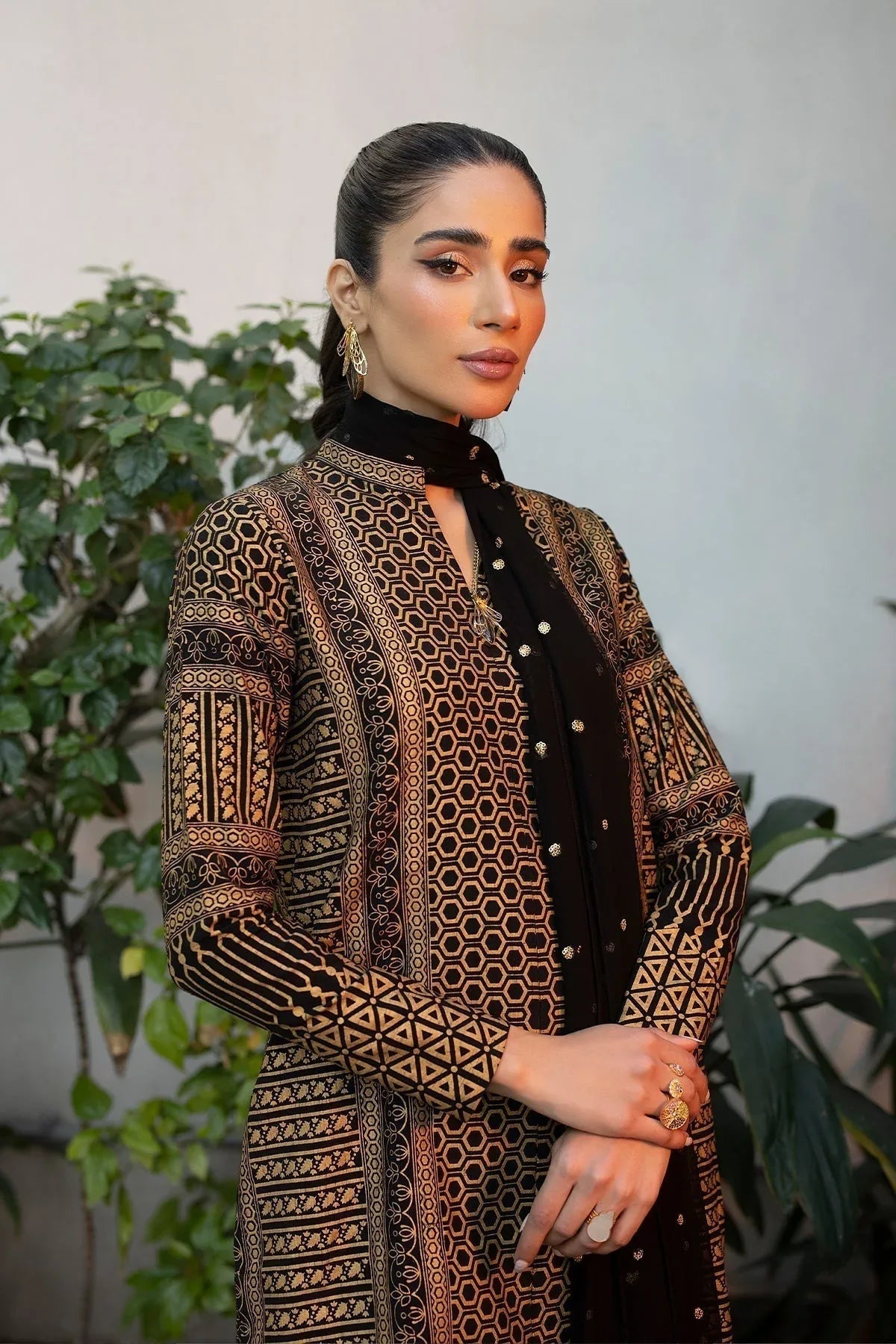 Erum Khan | Shahzeen Eid Collection | SUNSET - Aqsa Fabrics