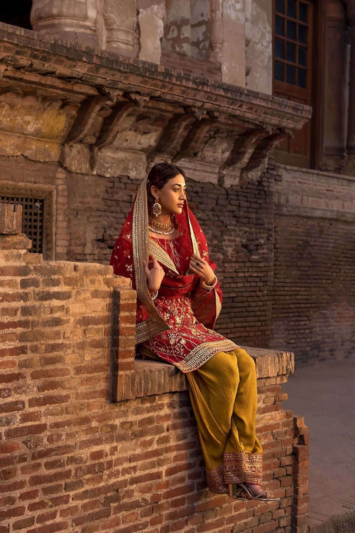 Erum Khan | Shezadian Luxe Formals | CHAND BAI - Aqsa Fabrics