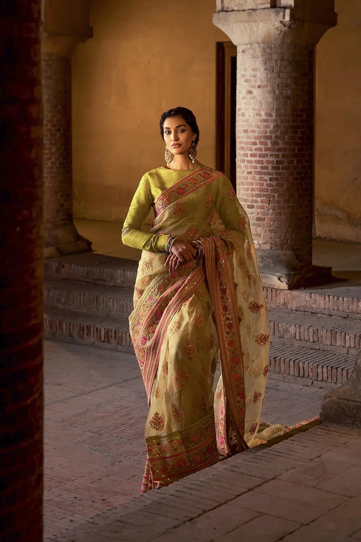 Erum Khan | Shezadian Luxe Formals | JODAH - Aqsa Fabrics