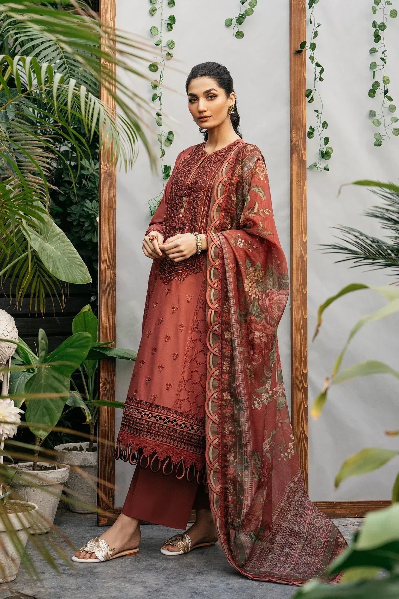 Ethnic | Rozana Collection SS 24 | E0410/203/311 - Aqsa Fabrics