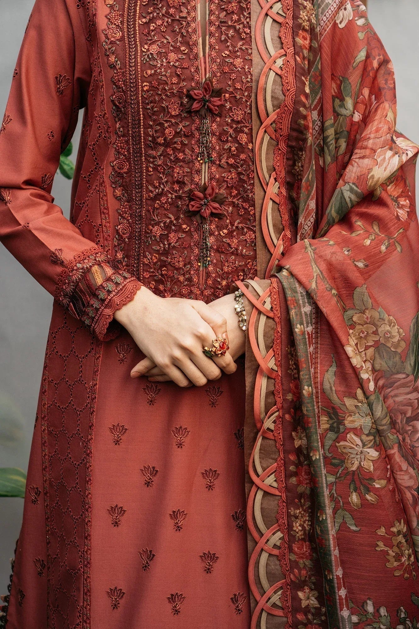 Ethnic | Rozana Collection SS 24 | E0410/203/311 - Aqsa Fabrics
