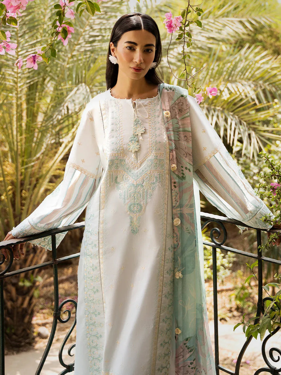 Izel | Dastak Luxury Lawn | FALAK - Aqsa Fabrics