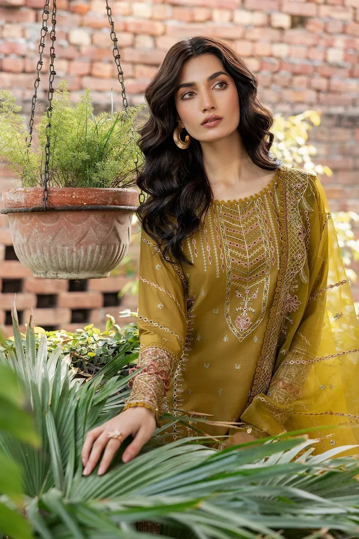 Farasha | Bahaar Embroidered Lawn | Summer Bloom - Aqsa Fabrics