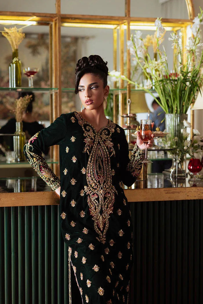 Saira Rizwan | Velvet Pret 25 | EMERA-SRVP25-10 - Aqsa Fabrics
