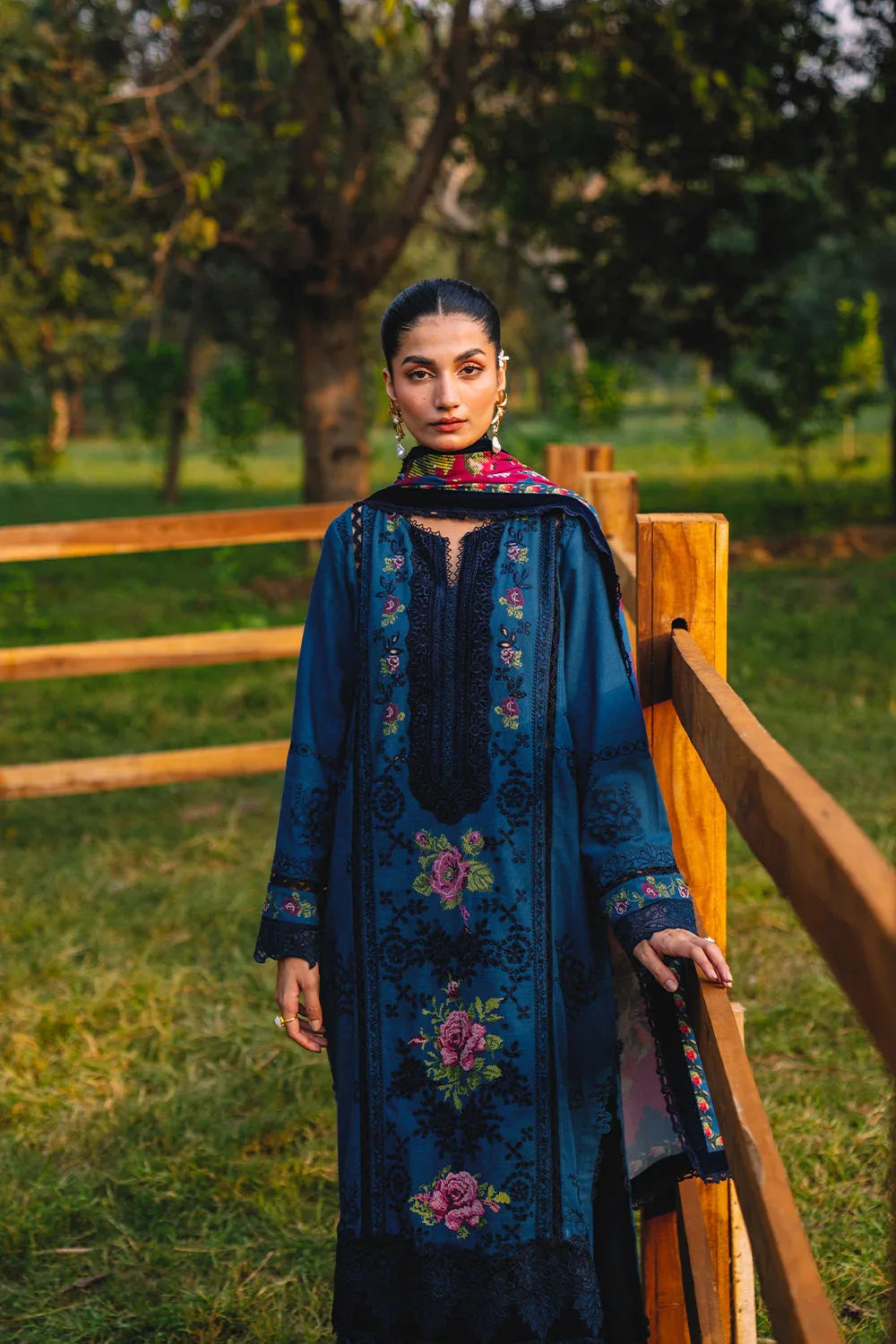 Saira Rizwan | Winter 2024 | DINA-SRW24-04 - Aqsa Fabrics