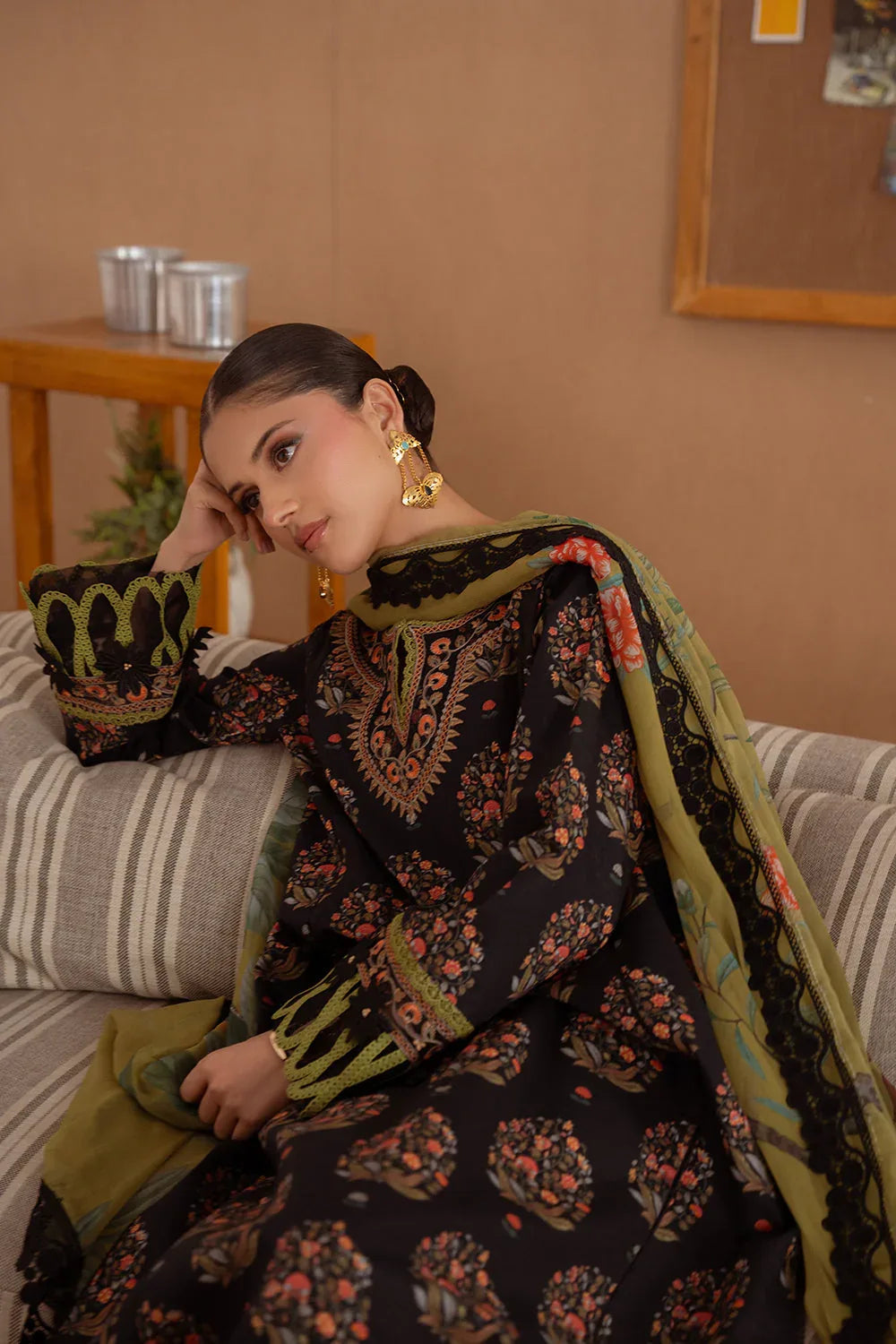 Saira Rizwan | Laanem Summer Lawn 25 | NERIDA-B-SRL25-02 - Aqsa Fabrics