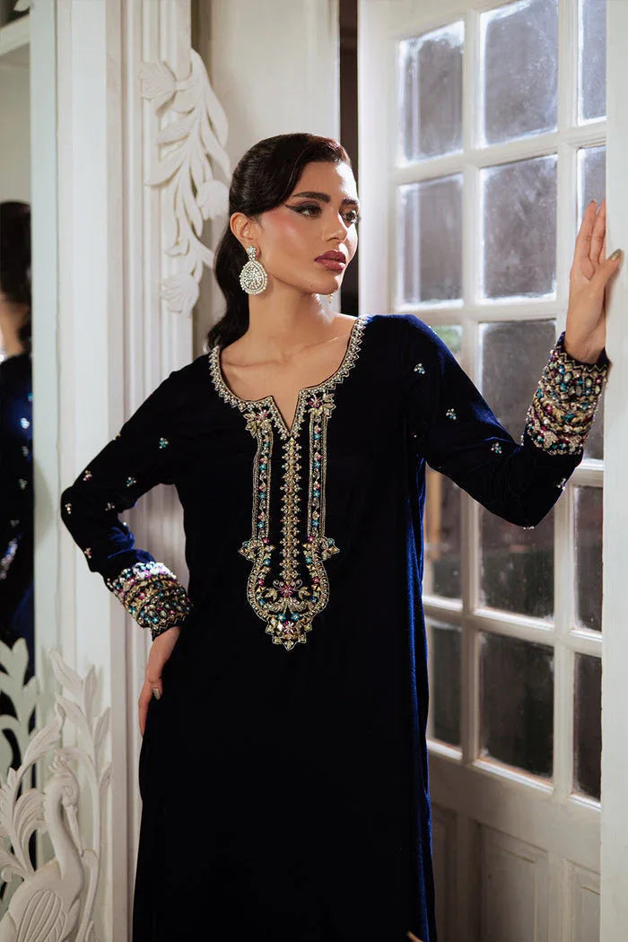 Saira Rizwan | Velvet Pret 25 | ZEHRA-SRVP25-01 - Aqsa Fabrics