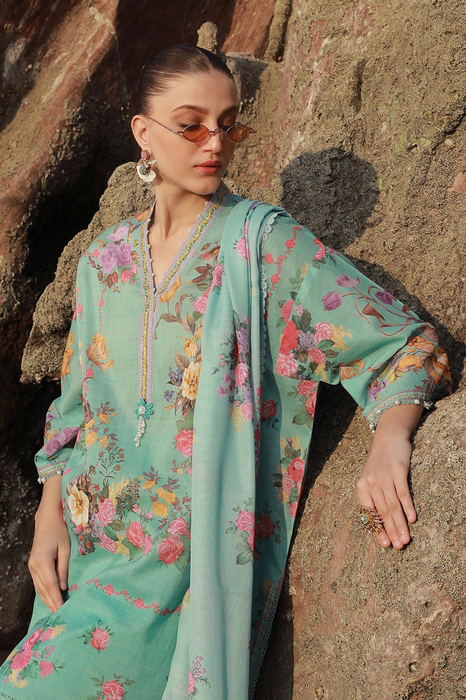 Sana Safinaz | Mahay Spring 24 | H241-026B-3CS - Aqsa Fabrics