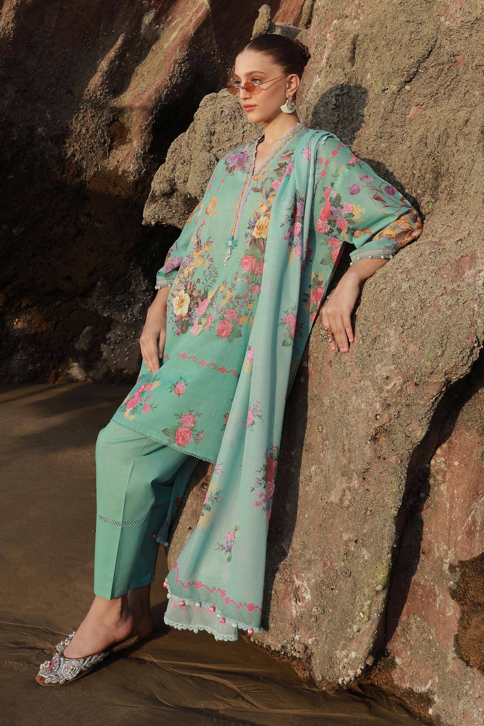 Sana Safinaz | Mahay Spring 24 | H241-026B-3CS - Aqsa Fabrics