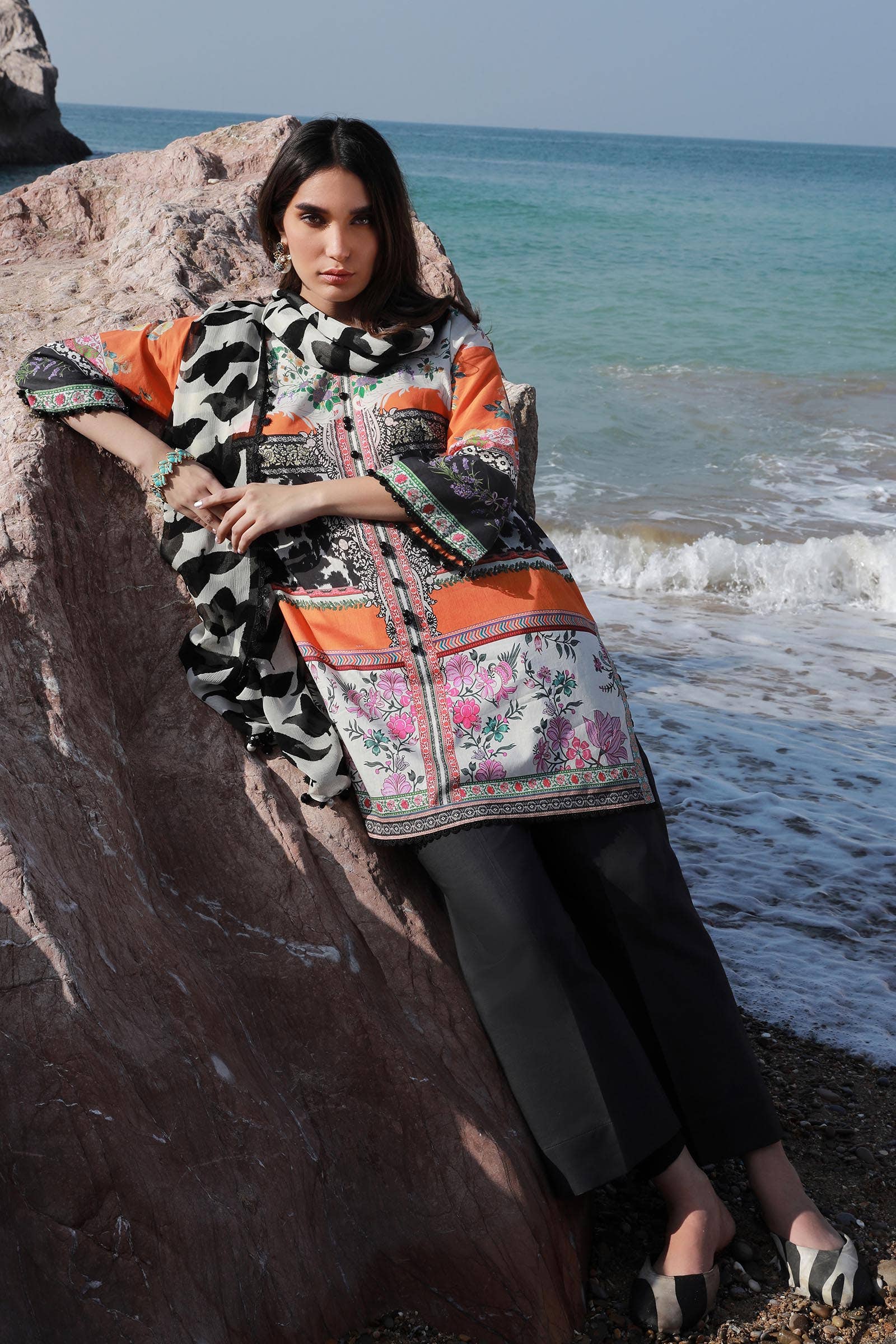 Sana Safinaz | Mahay Spring 24 | H241-027B-2I - Aqsa Fabrics