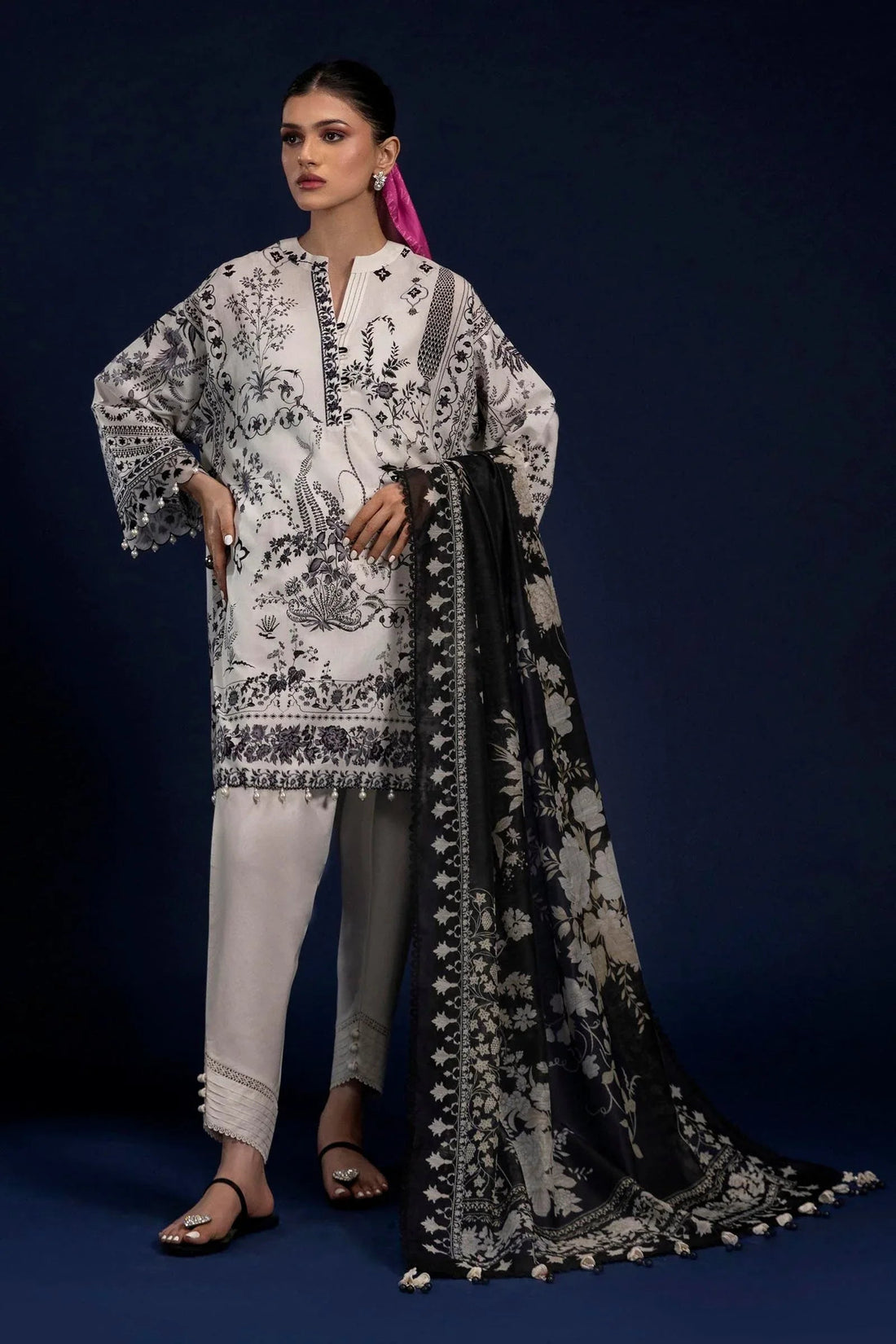Sana Safinaz | Mahay Spring 25 | A-16 - Aqsa Fabrics