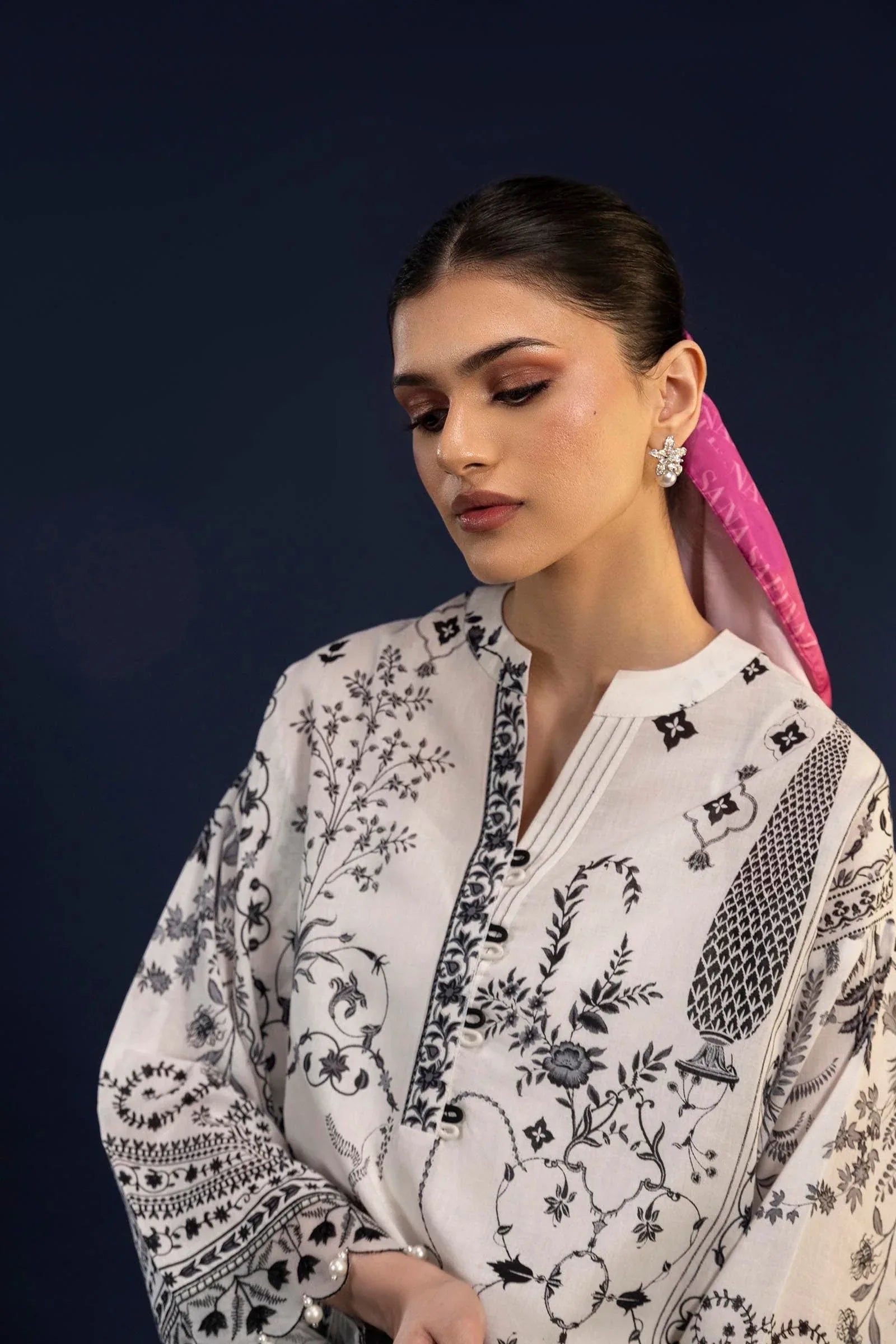 Sana Safinaz | Mahay Spring 25 | A-16 - Aqsa Fabrics