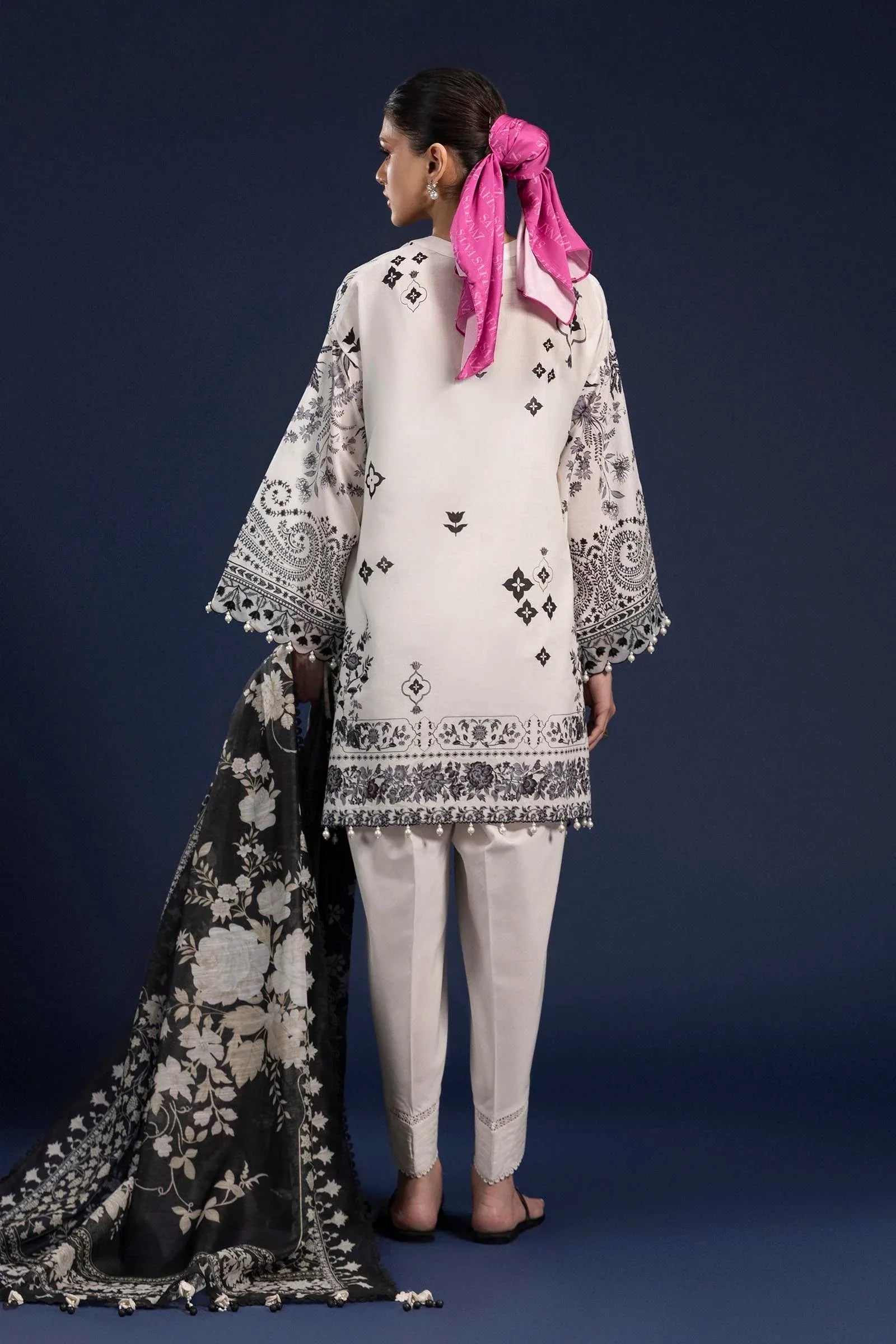 Sana Safinaz | Mahay Spring 25 | A-16 - Aqsa Fabrics
