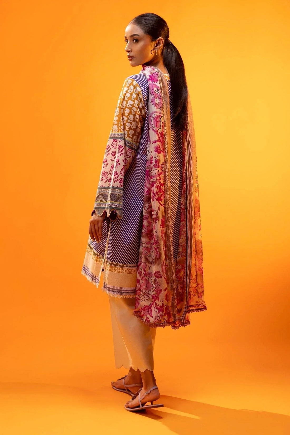 Sana Safinaz | Mahay Summer 25 | 006B - Aqsa Fabrics