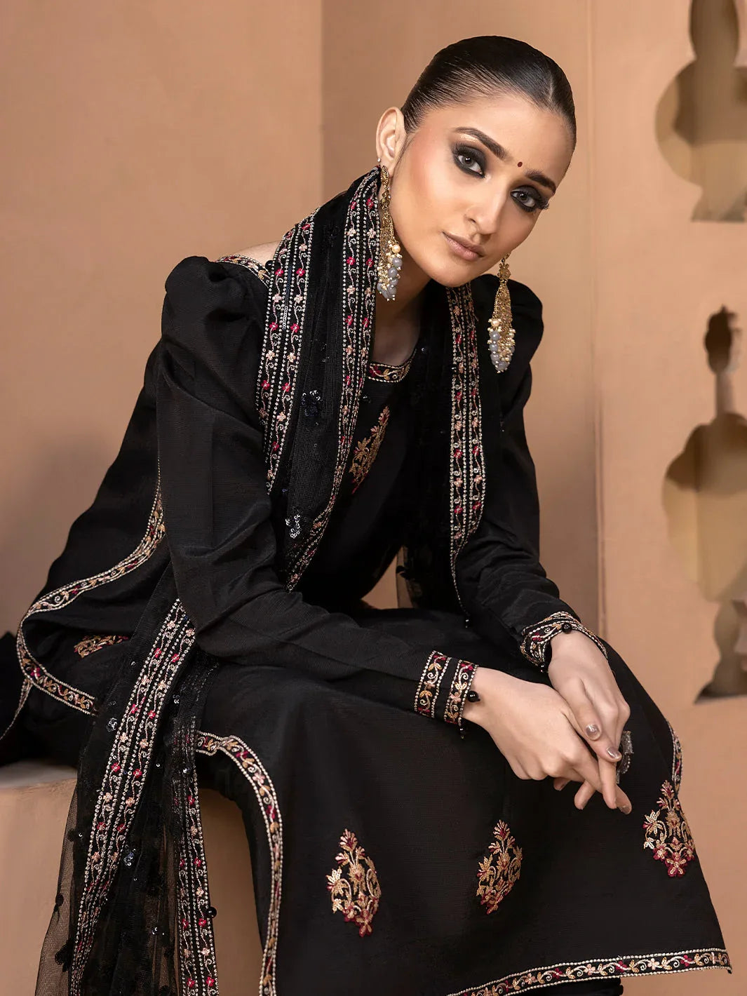 Hem Stitch | Raw Silk Edit 25 | Haya - Aqsa Fabrics