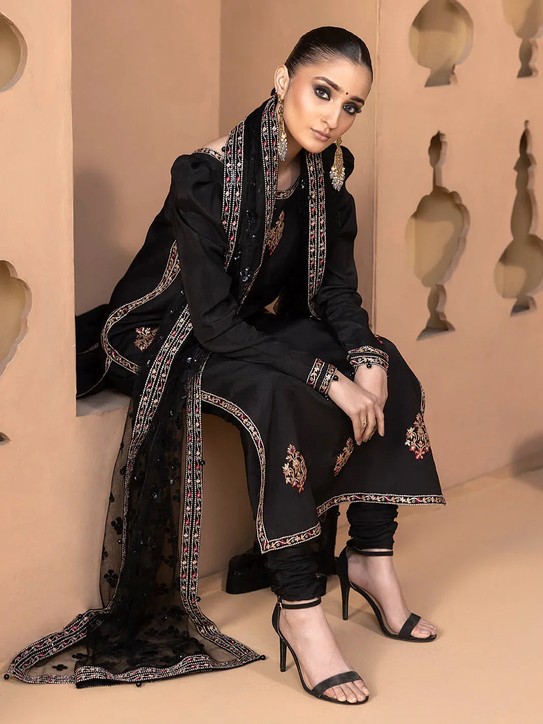 Hem Stitch | Raw Silk Edit 25 | Haya - Aqsa Fabrics