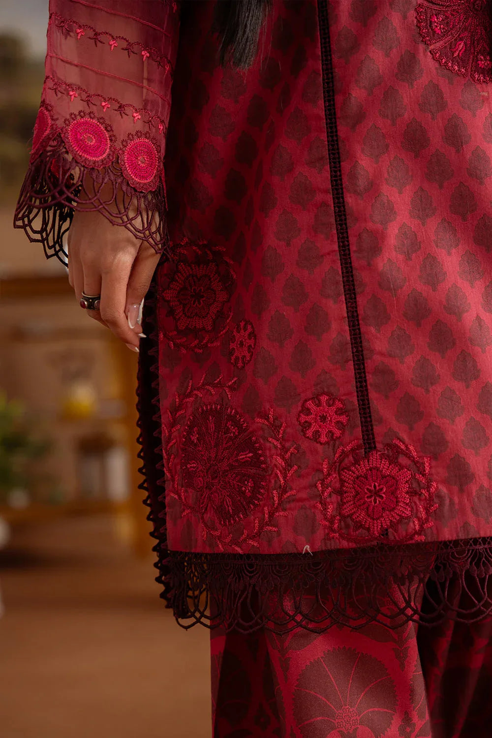 Saira Rizwan | Laanem Summer Lawn 25 | SEREN-A-SRL25-08 - Aqsa Fabrics