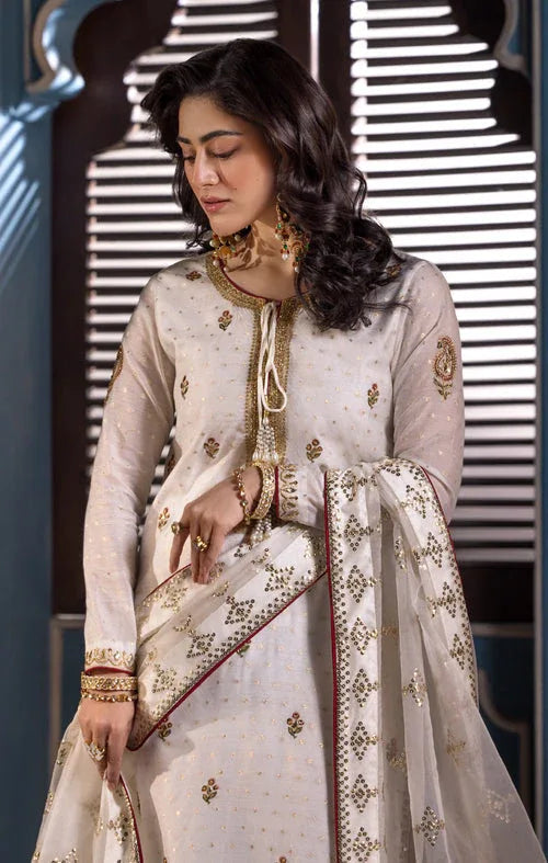 Maya | Mehr o Mah Formals | VARENA - Aqsa Fabrics