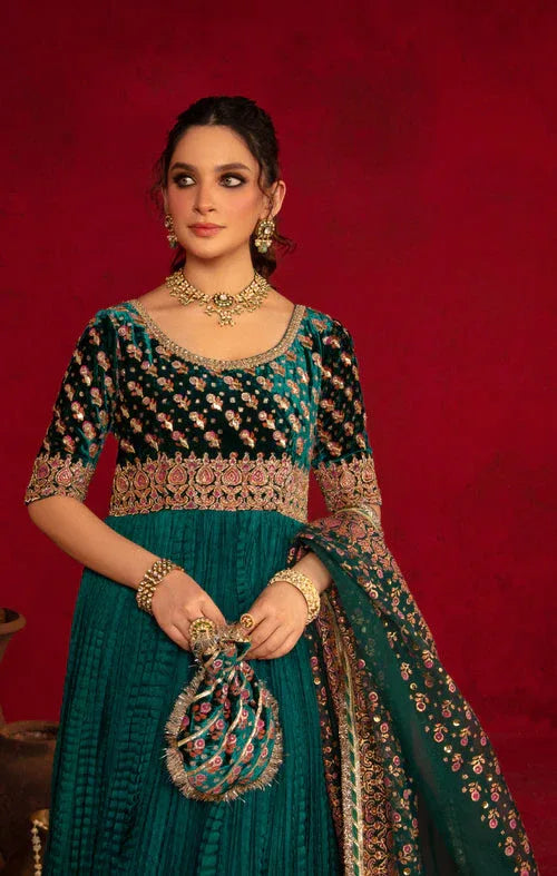 Maya | Raazi Velvet 24 | DILAAB - Aqsa Fabrics