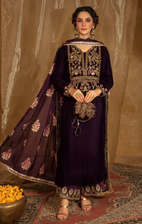 Maya | Raazi Velvet 24 | IBAARAT - Aqsa Fabrics