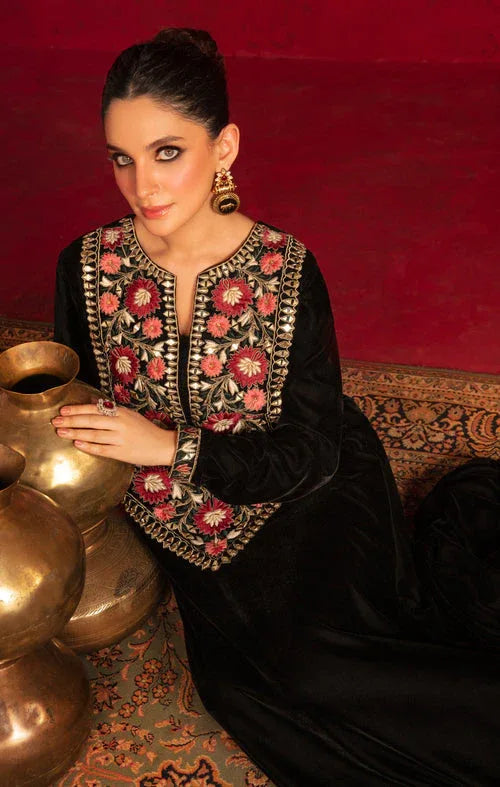 Maya | Raazi Velvet 24 | ZEEST - Aqsa Fabrics