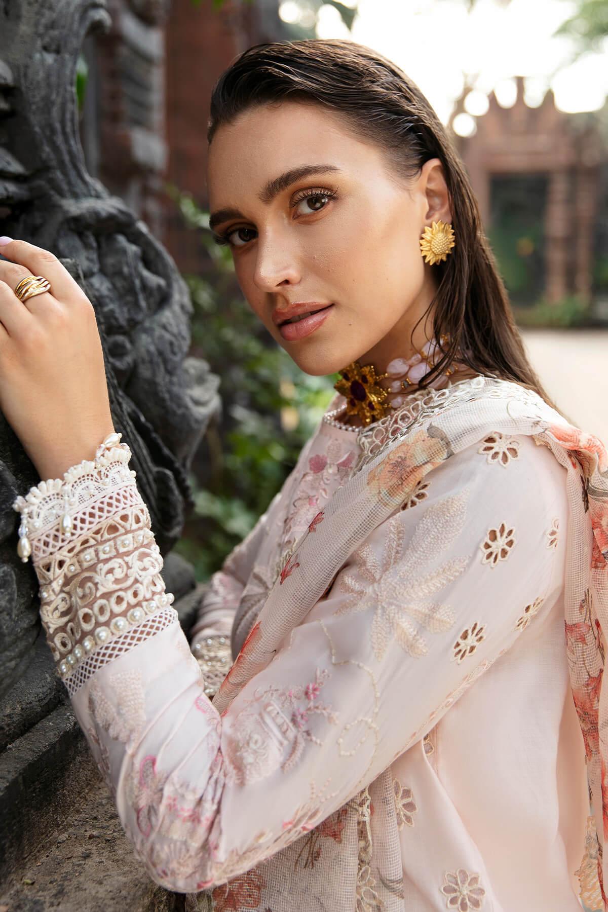 Imrozia Premium | Reve Luxury Lawn | S.L 62 Regine - Aqsa Fabrics