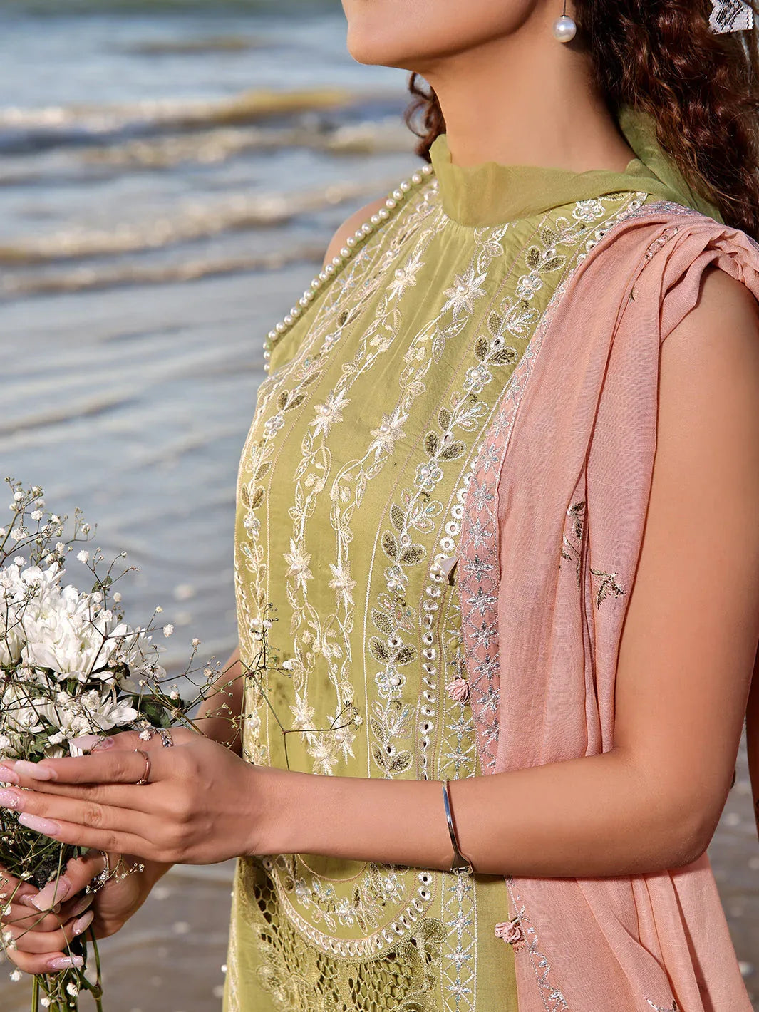 Izel | Saahil Signature Lawn 24 | MUZLIN - Aqsa Fabrics