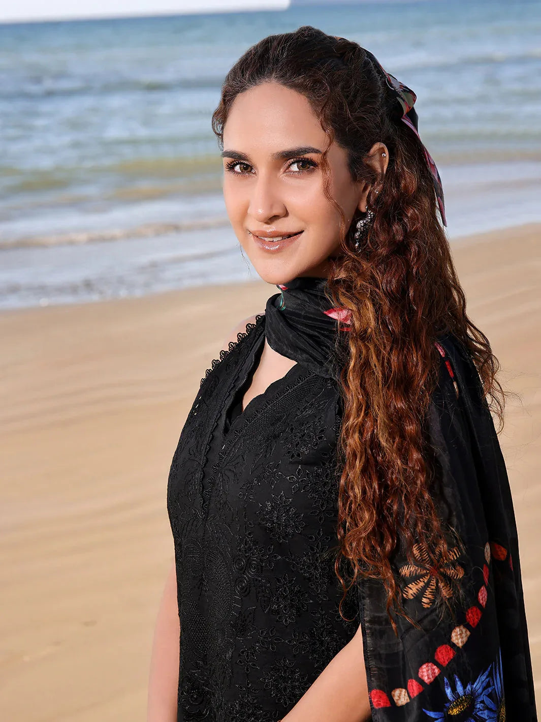 Izel | Saahil Signature Lawn 24 | NUREH - Aqsa Fabrics