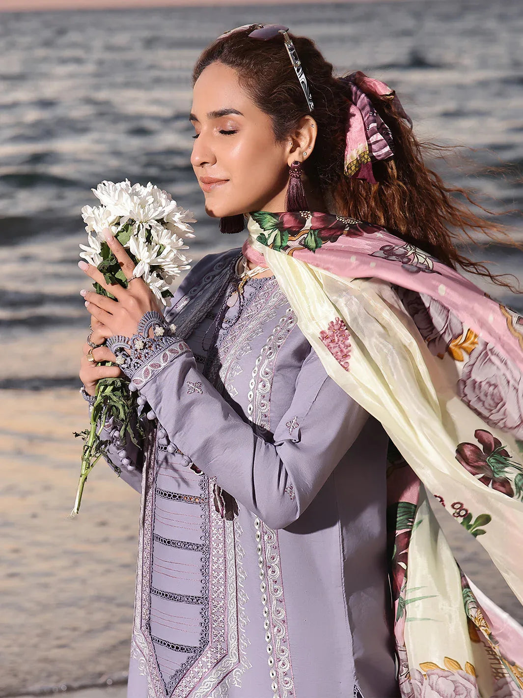 Izel | Saahil Signature Lawn 24 | VANYA - Aqsa Fabrics