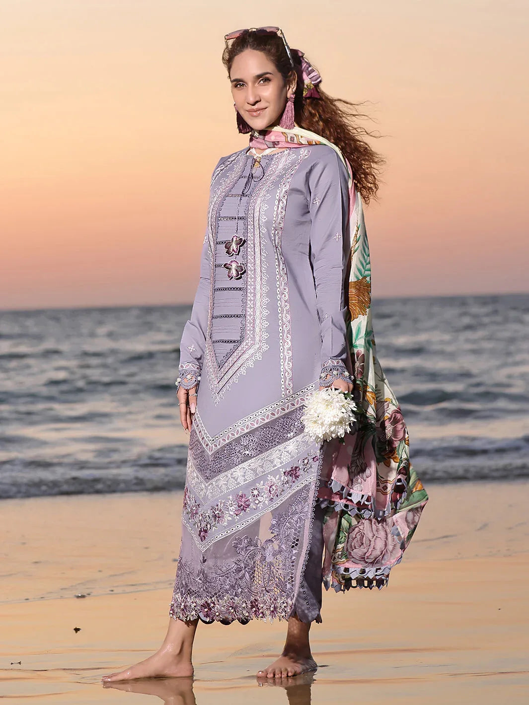 Izel | Saahil Signature Lawn 24 | VANYA - Aqsa Fabrics