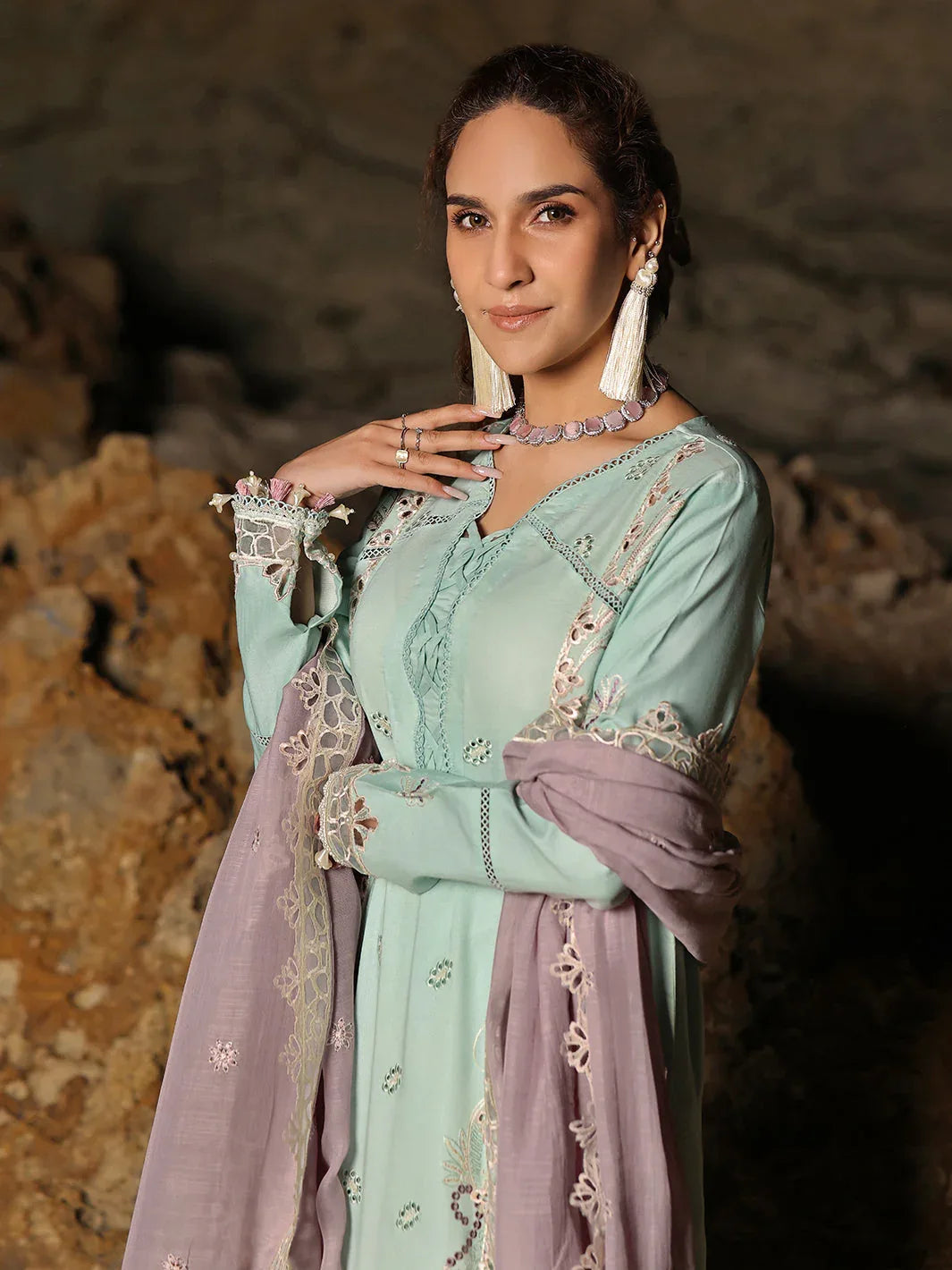 Izel | Saahil Signature Lawn 24 | ZAIB - Aqsa Fabrics