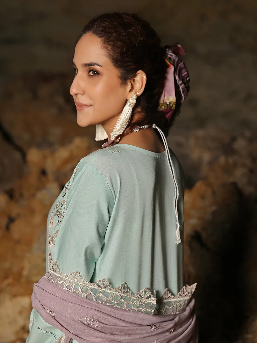 Izel | Saahil Signature Lawn 24 | ZAIB - Aqsa Fabrics