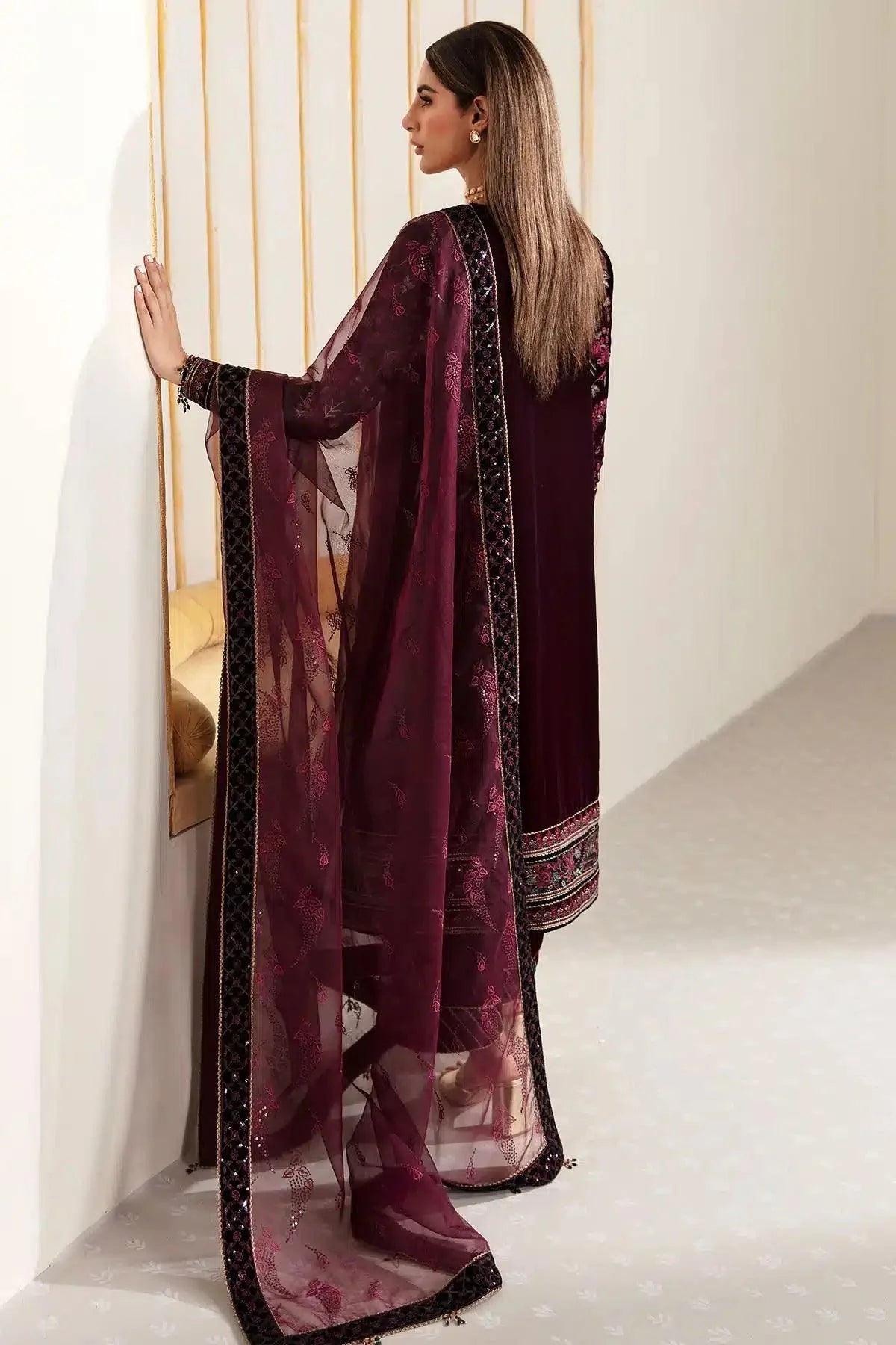 Jazmin | Velvet 23 | VF-2010 - Aqsa Fabrics