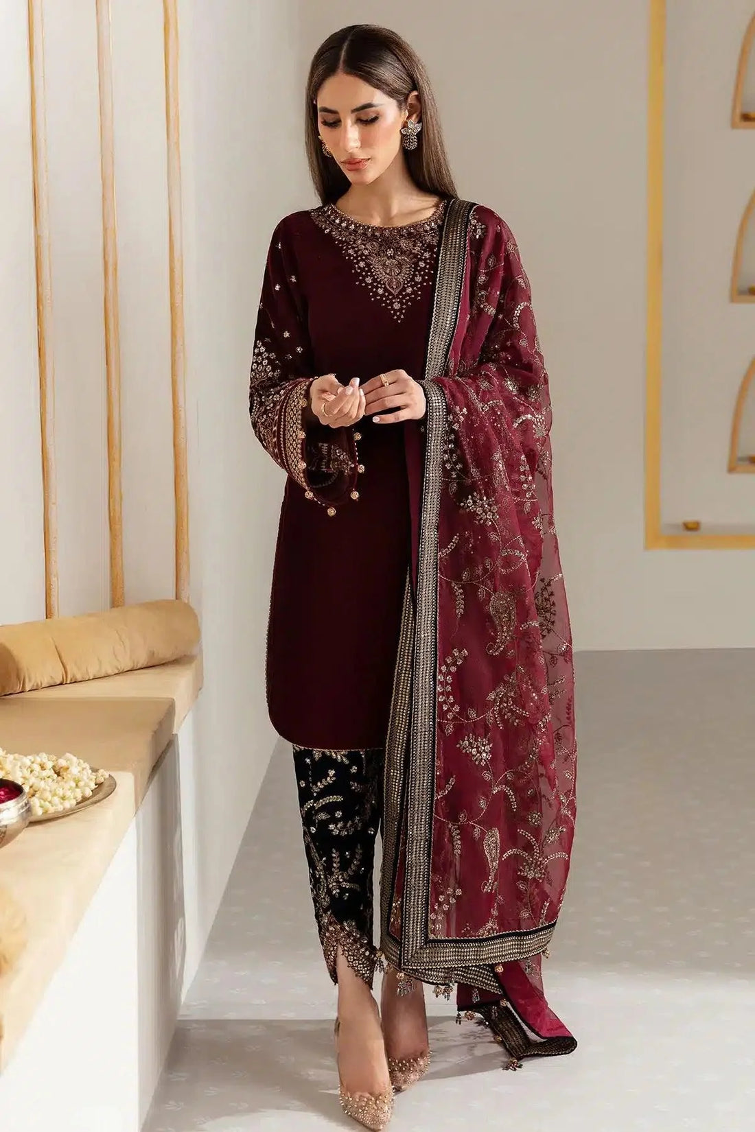 Jazmin | Velvet 23 | VF-2017 - Aqsa Fabrics