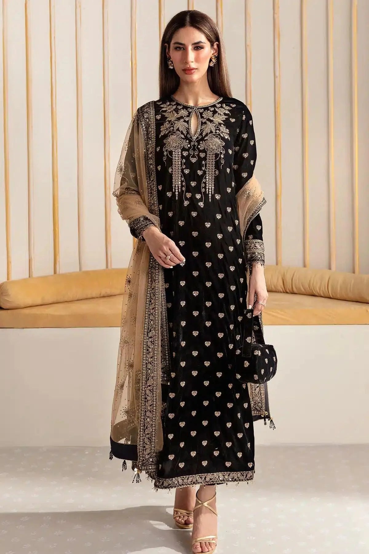 Jazmin | Velvet 23 | VF-2014 - Aqsa Fabrics
