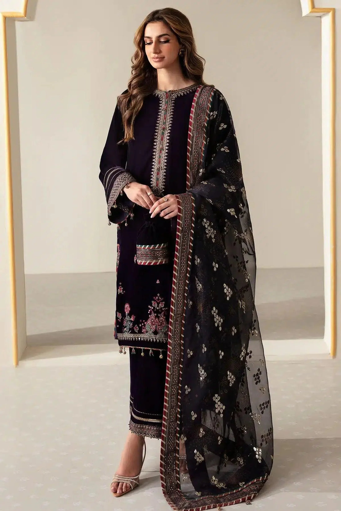Jazmin | Velvet 23 | VF-2011 - Aqsa Fabrics