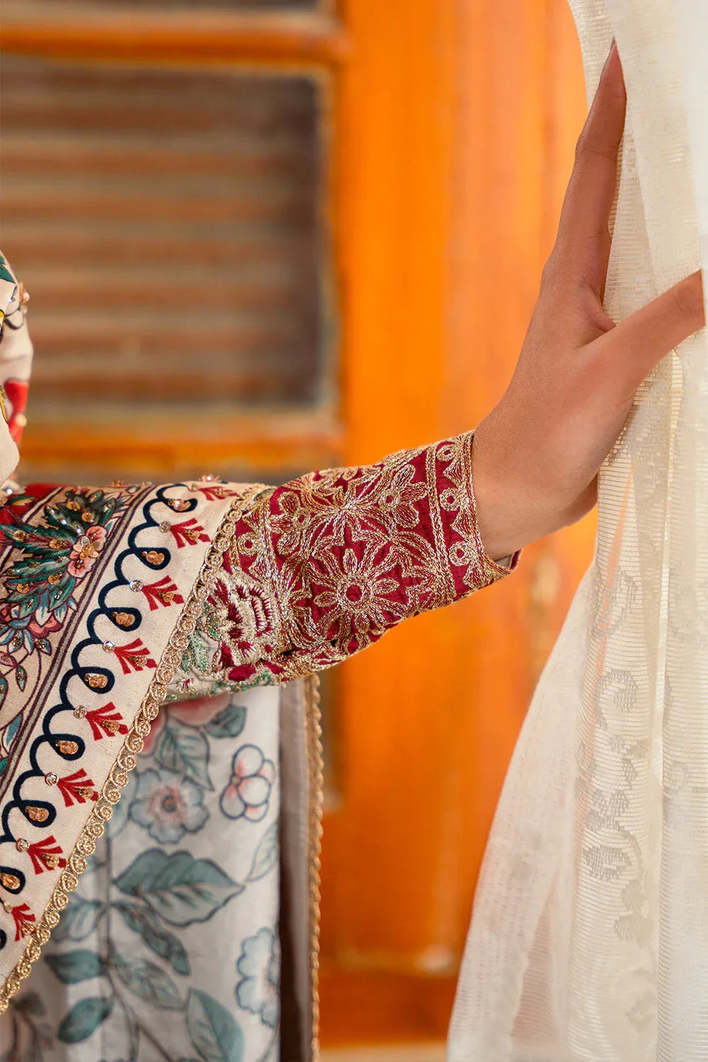 Saira Rizwan | Dahini Silk Pret | DUNE - SRLP01-25 - Aqsa Fabrics