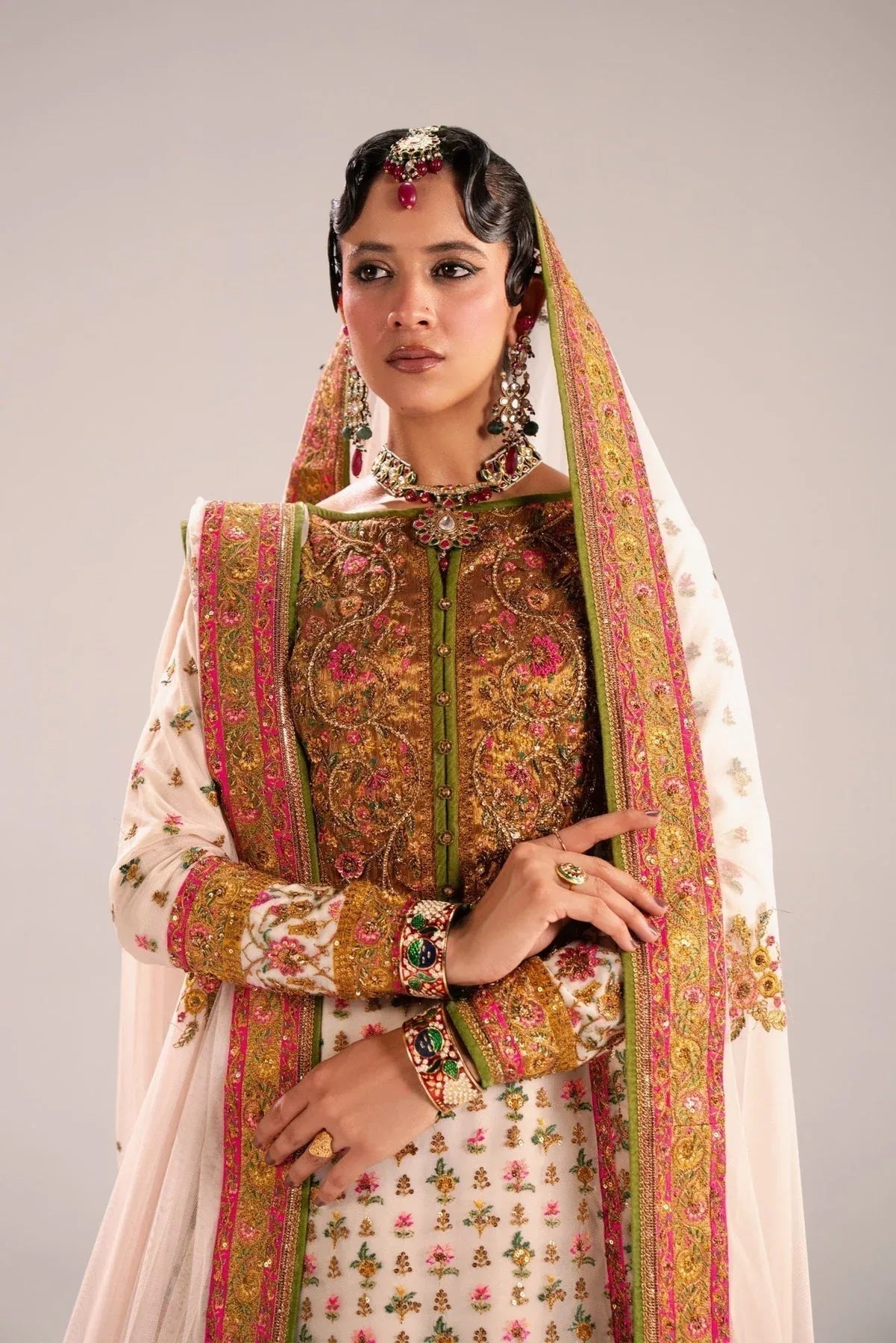 Fahad Hussayn | Mutanjan Bridals | Kashida - Aqsa Fabrics