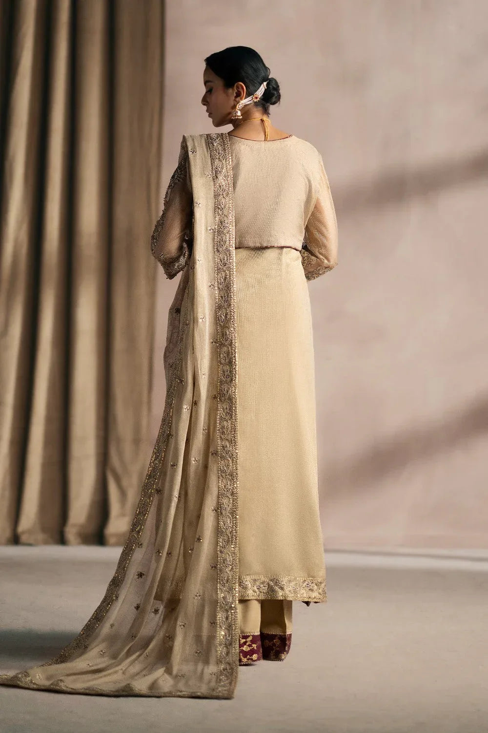 Maryum N Maria | Luna Formals | LIARA - Aqsa Fabrics